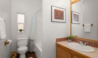 92 Lake View Dr, Carey, ID 83320