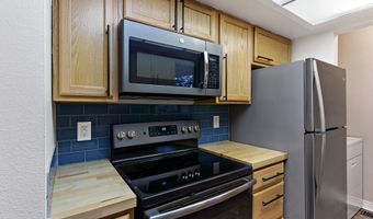 420 E 56th Ave #7H, Anchorage, AK 99518