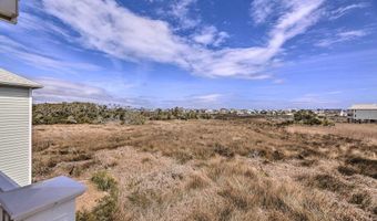 124 Salt Marsh Way, Atlantic Beach, NC 28512