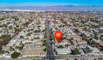 8464 California Ave, South Gate, CA 90280
