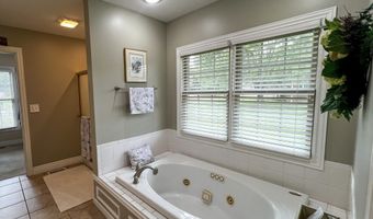 280 Arlington Dr, Batesville, IN 47006