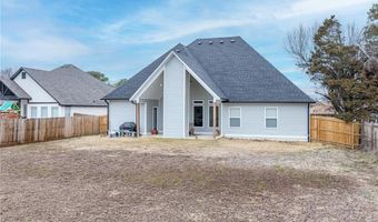 2205 Moody Rd, Barling, AR 72923