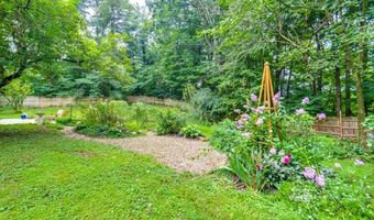 1176 Duncan Spur, Akron, OH 44333