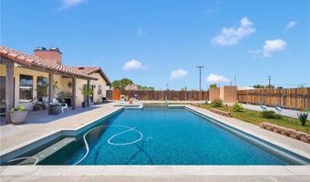 19678 Red Feather Rd, Apple Valley, CA 92307