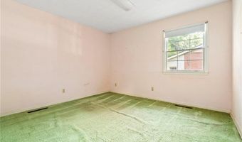 1305 HICKORY Ln, Auburn, AL 36830