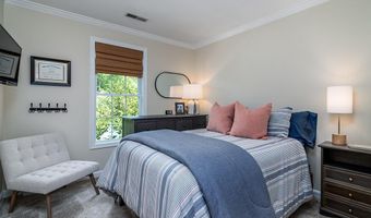 264 Fieldstone Ln, North Kingstown, RI 02874