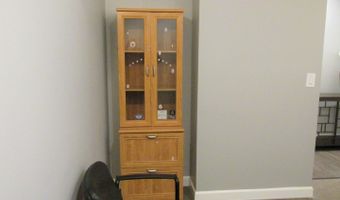 265 Stonegate Rd 105, Algonquin, IL 60102