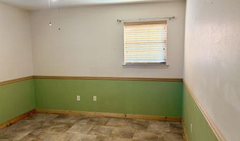 302 Woodlawn Ave, Atmore, AL 36502