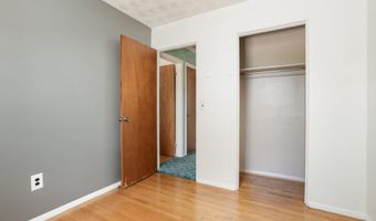 2400 RAMBLEWOOD Rd, York, PA 17408