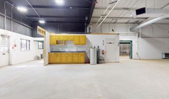 213 Washington St S, Auburn, ME 04210