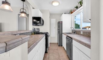 4777 Santa Cruz Ave, San Diego, CA 92107