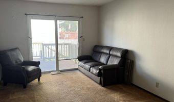 3408 Harcourt Dr, Ames, IA 50014
