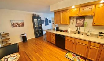 436 E 3rd St B, Alton, IL 62002