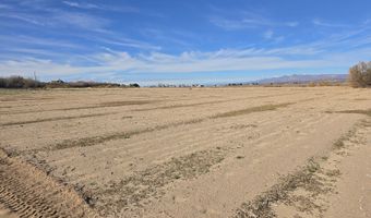 Split 2 Bomza Way, Central, AZ 85531