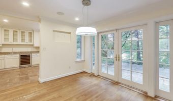 7308 BURDETTE Ct, Bethesda, MD 20817