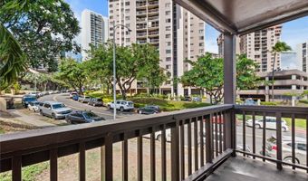 98-360 Koauka Loop 206, Aiea, HI 96701