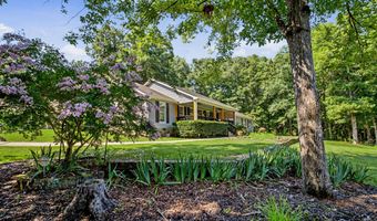 121 Peacock Rd, Barnesville, GA 30204