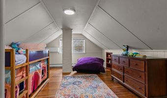4 Sherbrooke Rd, Barrington, RI 02806
