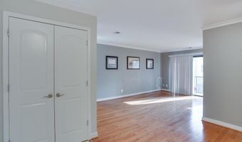 304- F HILLTOP Ln, Annapolis, MD 21403