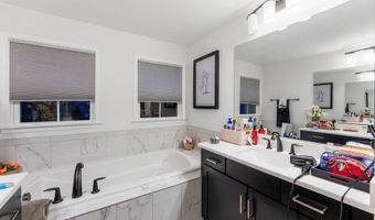 24696 CRESTED BUTTE Ct, Aldie, VA 20105