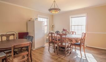 7 Mapleton Dr, Bedford, IN 47421