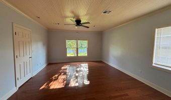505 S 7th St, Amory, MS 38821