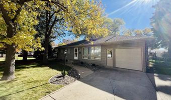 117 Elizabeth Dr, Aberdeen, SD 57401