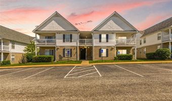 9719 Crayford Dr D, Affton, MO 63123