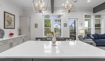 329 Saint George St, Bay St. Louis, MS 39520
