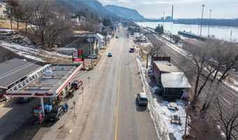 600 N Main St, Alma, WI 54610