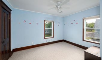 507 E 9th St, Auburn, IN 46706