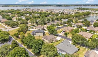 132 MAGNETA Loop, Auburndale, FL 33823