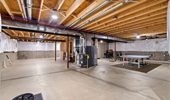 10405 Maryland St, Aurora, OH 44202