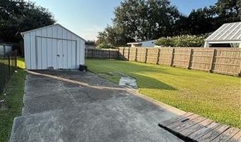 815 LEBEAU St, Arabi, LA 70032