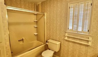 212 11th Ave, Atmore, AL 36502