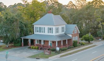 4 S Lee, Baxley, GA 31513