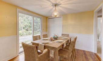 120 Highland Ave, Branford, CT 06405