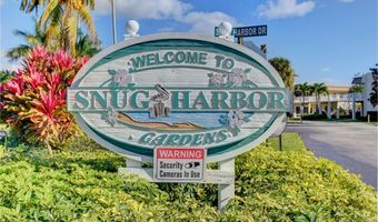 624 Snug Harbor Dr, Boynton Beach, FL 33435