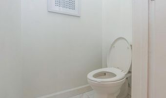 9900 BARSTON Ct, Alpharetta, GA 30022