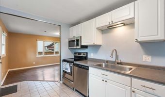 1934 Schlimgen Ave, Madison, WI 53704