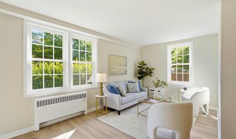 220 N THOMAS St 220-1, Arlington, VA 22203