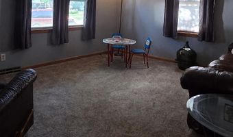 507 3rd Ave, Ackley, IA 50601