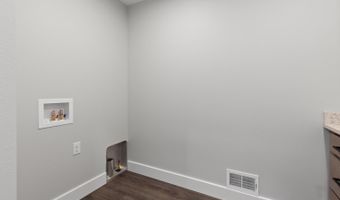 3185 Pender, Adrian, MI 49221