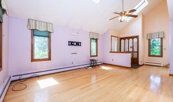 57 Milk St, Blackstone, MA 01504