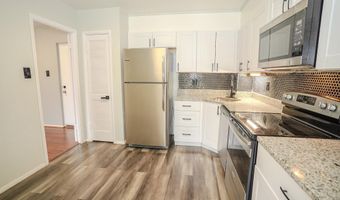 3737 CLARKS Ln 304, Baltimore, MD 21215