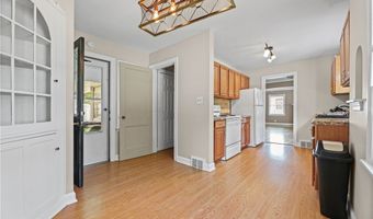 1042 Kingsway St, Alliance, OH 44601