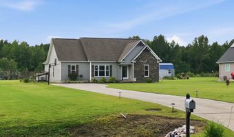 2746 Madison Hardee Rd, Ayden, NC 28513
