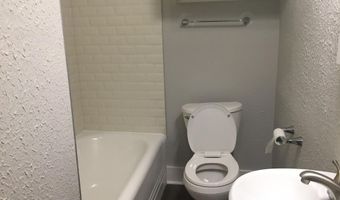 718 Park Blvd #3, Baton Rouge, LA 70806