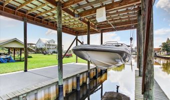 4031 Bank St, Bay St. Louis, MS 39520