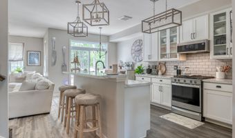 332 Hawthorne Ln, Barnegat, NJ 08005